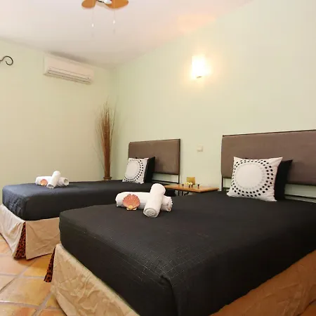 Villa Bogota - Moradia Acolhedora Com Piscina Aquecivel E Bbq Albufeira