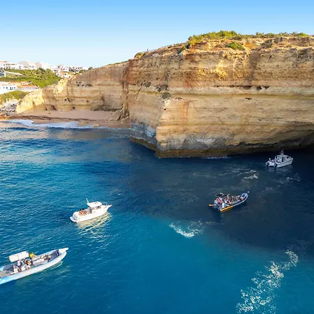 Villa Bogota By Algarve Vacation