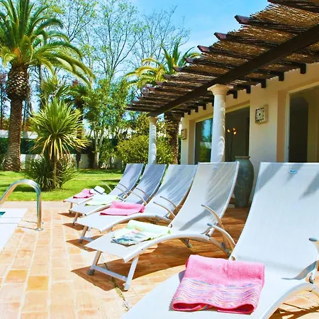 Villa Bogota By Algarve Vacation